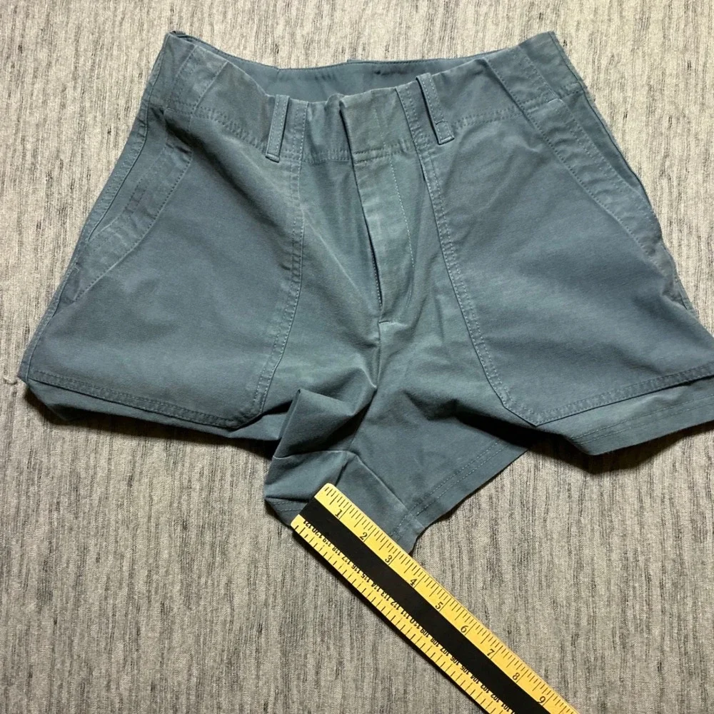 Athleta Trekkie North Shorts Blue Gray Hiking Outdoor Travel Women Size 8